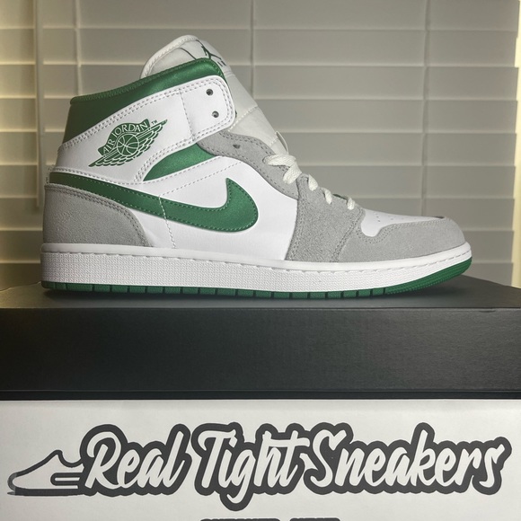 Nike Air Jordan 1 Mid SE “Gray Green” (DEADSTOCK✅) Size 10 - Picture 4 of 12